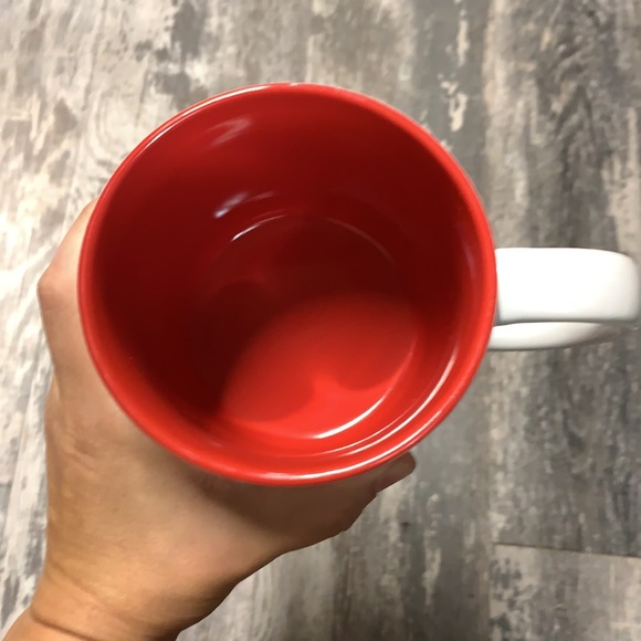 Toy Story Pizza Planet 20 oz mug - Picture 3 of 3